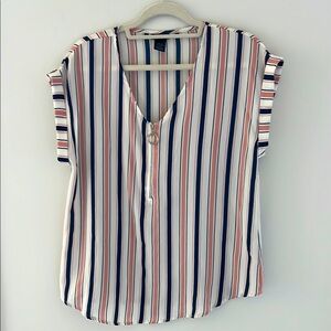 Women’s Striped V-Neck Top size L